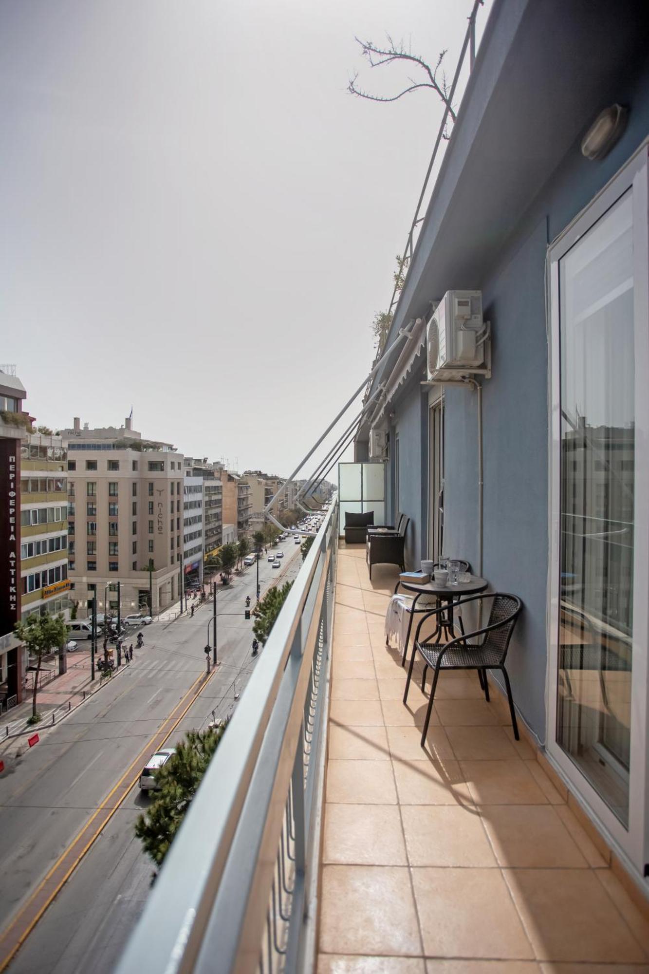 Socrates By Heloni Apartments Athènes Extérieur photo